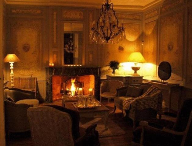Chateau De Charge Hotel Тур Екстериор снимка