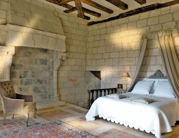 Chateau De Charge Hotel Тур Екстериор снимка